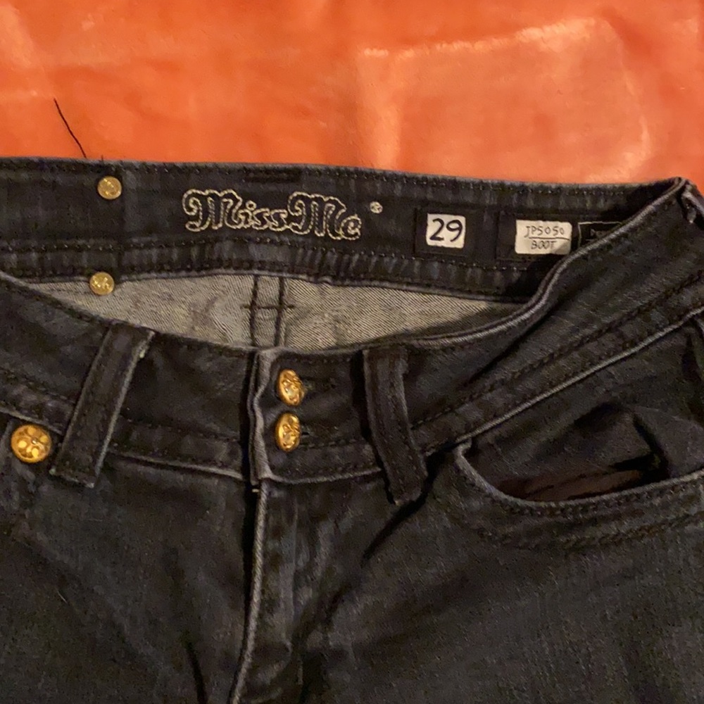 Jeans - Picture 2 of 4